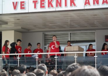 18 MART ÇANAKKALE ZAFERİ YILDÖNÜMÜ KUTLAMA PROGRAMI YAPILDI