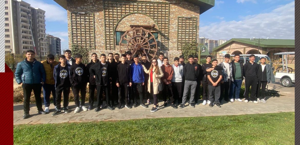 Makine ve Kimya Sınıflarında Agro Park Gezisi Düzenlendi.